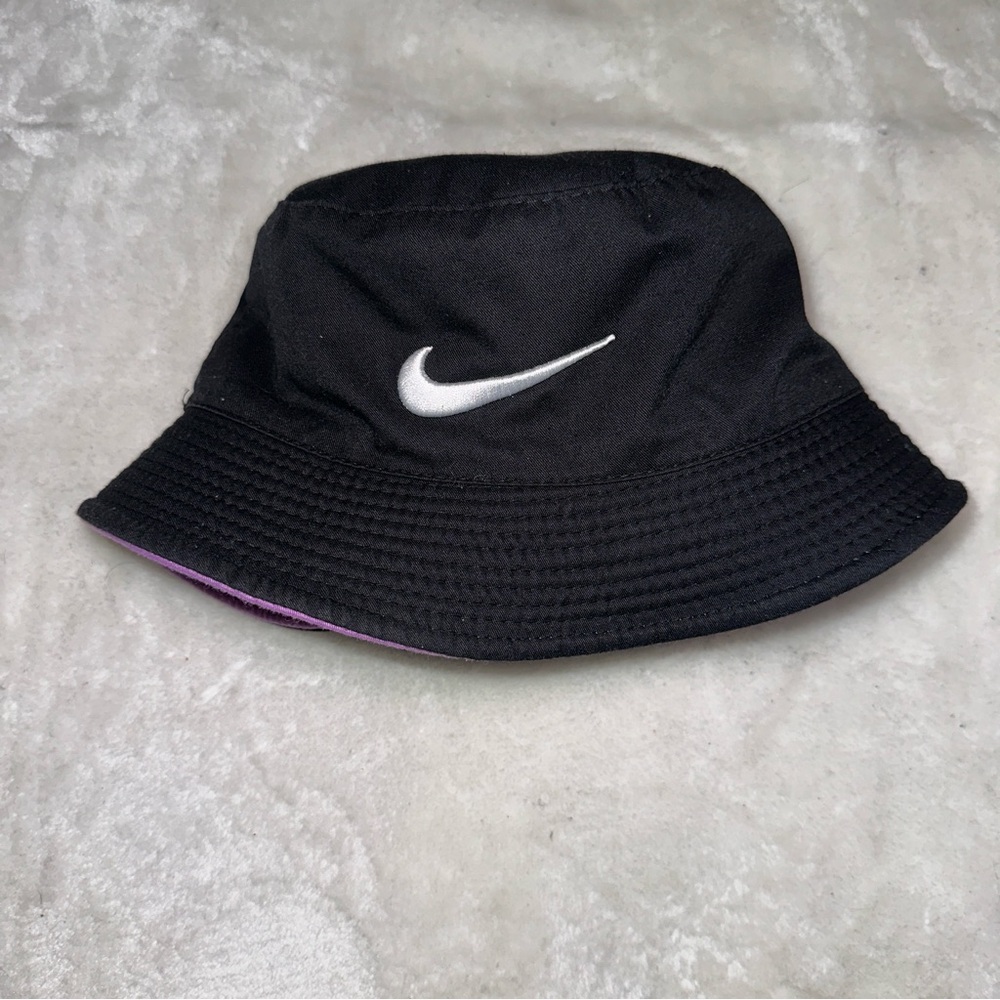 Y2K Nike Apex Reversible Black and Purple Bucket Hat - Picture 2 of 6